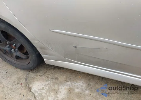 2010 Pontiac G6 from USA, damaged, VIN 1G2ZA5E08A4116135